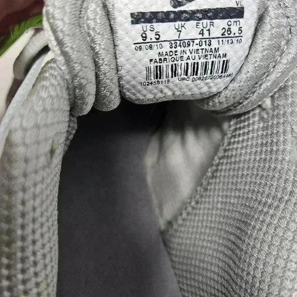 Nike womens Lacrosse cleats 9.5 - Picture 4 of 5